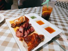 烧味拼盘-新大咀港式茶餐厅(宝山万达店)