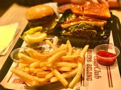 -The Habit Burger Grill 哈比特汉堡(复兴soho店)