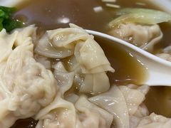 -燊意布拉肠云吞面(中山四路店)