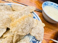 老北京炸灌肠-门框胡同百年卤煮(新街口店)