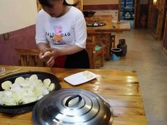 -山妹子铁锅炖