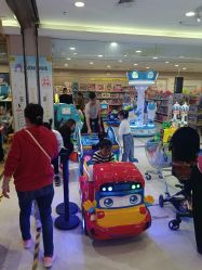 -孩子王童乐园(唐山万达广场店)