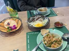 -mango tree芒果树泰国餐厅(青岛万象城店)