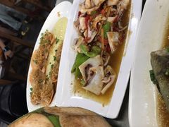 -四川小胡子海鲜(丁村万人海鲜广场店)