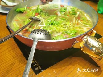 昨晚宵夜忘记评论 这家店好像原来是做串串的