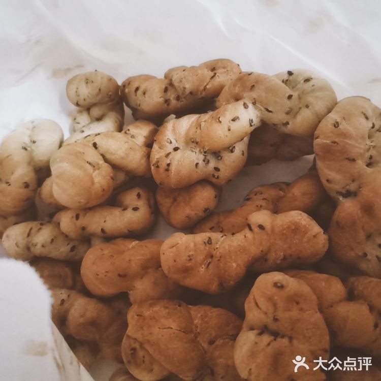 非油炸小麻花#高筋粉150g 鸡蛋 1个