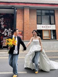 -MAO亲爱的猫婚纱摄影工作室