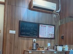 -老街坊美食汇(玉兰大街店)