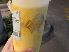 -喜茶(上海打浦桥日月光gelato lab+店)