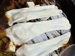 -屯老二农家铁锅炖·行业领军者(梅江店)