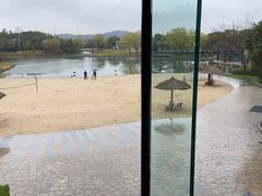 -上海佘山世茂艾美酒店