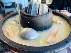 -彩云天云南餐厅