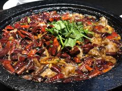 石锅美蛙-万重锦·人文川菜馆(骡马市店)