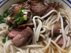 -香辉食馆(新兴路店)