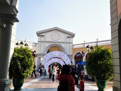 -佛罗伦萨小镇广佛名品奥特莱斯(疏港路店)