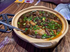 -蚝堡海鲜·威海菜·海肠捞饭·烧烤·亚洲吃蚝公司(幸福门店)