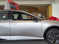 -上海和裕一汽丰田4S店(七宝店)