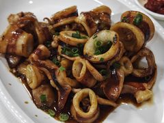 姜葱焖鲜鱿鱼-阳江餐厅·30年老字号·粤菜海鲜大排档