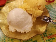 芒果椰子双拼-顺记冰室(宝华路店)