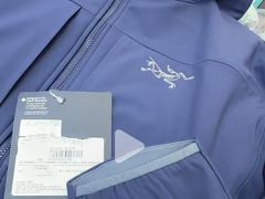 -易改衣·专业衣物奢护中心(珠江新城猎德店)