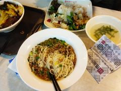 -成都风味小吃(成都东站店)