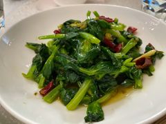 清炒豌豆尖-云腾食府·云南菜