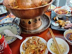-炉小二铜锅牛蛙•川湘菜(三里屯店)