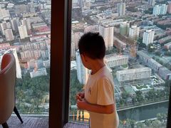 -中央电视塔旋转餐厅