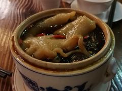 黑蒜竹丝鸡炖花胶-黄祥华养生堂·炖汤·营养蒸饭(岭南天地店)
