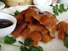 片皮鸭-方鼎食府粤菜酒楼•茶点•宴会