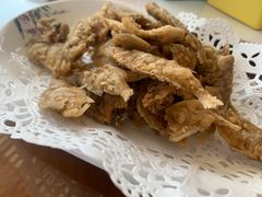 -七的湖·晚芳亭·阳澄湖农家菜·大闸蟹(莲花岛店)