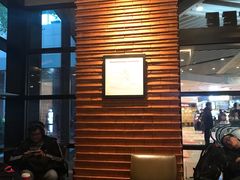 -星巴克(上海虹桥新天地二店)