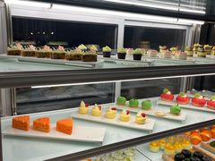 -月色西餐厅·海鲜刺身·烧烤(科学城保利郡雅酒店)