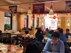 大堂-管氏翅吧(国展店)
