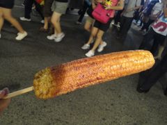-六合夜市