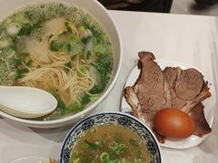 -德元兰州纯汤牛肉面(龙阳路店)