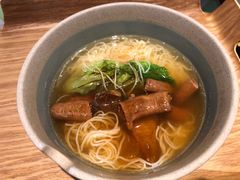 -美食小镇·观赏珍稀鸟类·长隆熊猫酒店