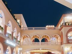 -首创奥特莱斯(西安店)