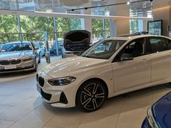 -北京盈之宝宝马&MINI4S店(望京店)