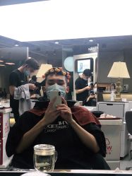 -变画·发型STUDIO