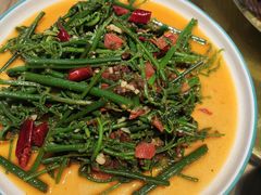 -傣家寨花园主题餐厅