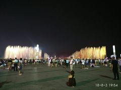 -东港音乐喷泉广场