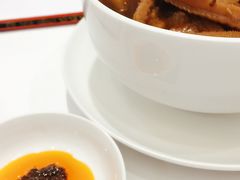 牛肚焖萝卜-白天鹅宾馆-宏图府餐厅