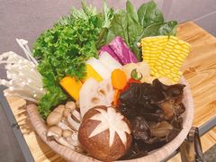 -湊湊火锅·茶憩(东城万达店)