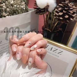 -米小兔美甲美睫