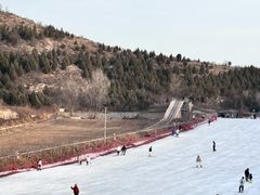 -秦皇古道滑雪场