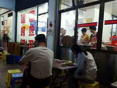 -建国蚵煎蚵面