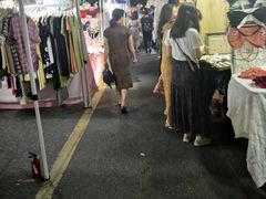-吴山路夜市
