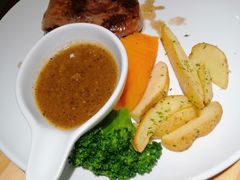 -斗牛士牛排餐厅(嘉里汇店)