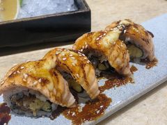 焦糖三文鱼卷-东京屋(武定路店)